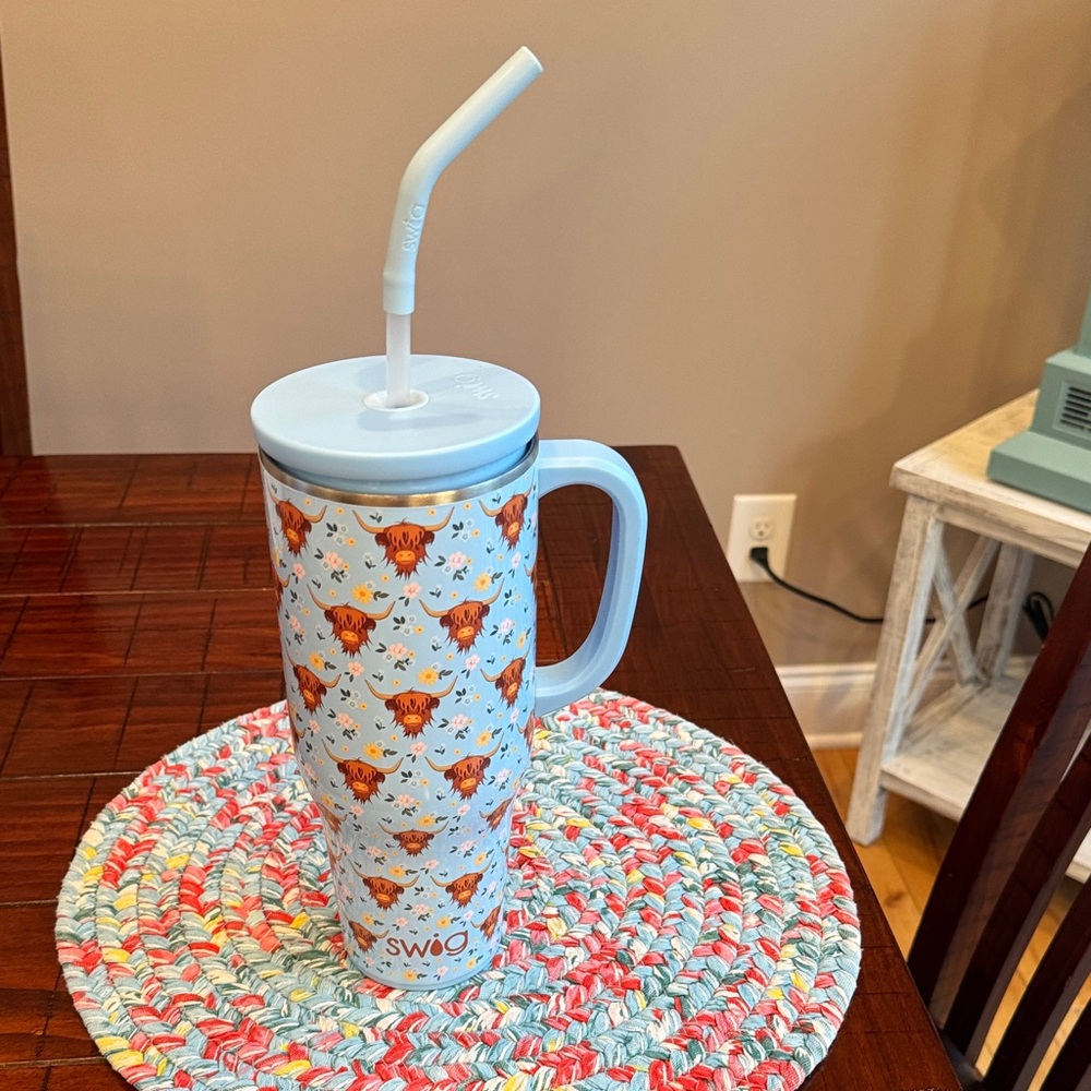 Swig Life Blue Cow Print Mug